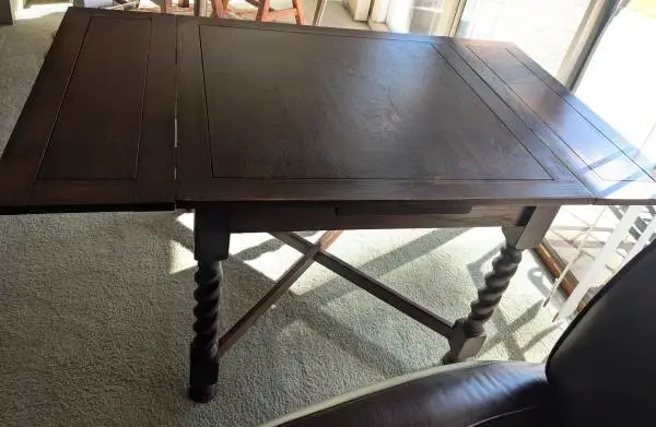 Antique Barley twist Drawleaf Dining table Oak