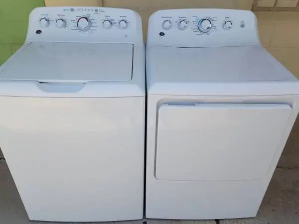 GE washer and electric dryer set