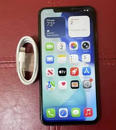 APPLE IPHONE 11 PRO MAX - UNLOCKED FOR ANY SIM CARD