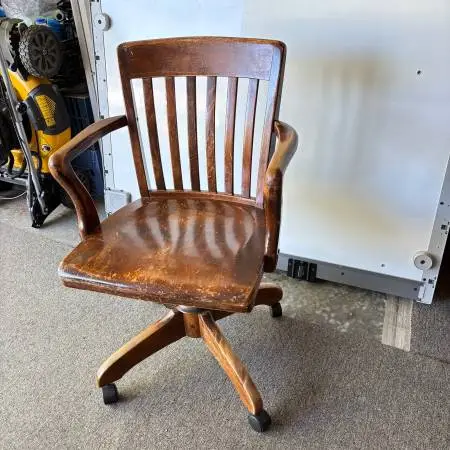 Vintage Bankers / Lawyers Solid Wood Desk Swivel Chair U of K ERL