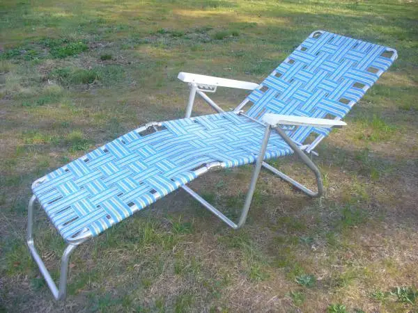 Vintage Webbed Reclining Chaise Lounge Aluminum Lawn Beach Chair