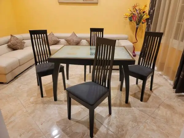 ITALIAN Calligaris Black Dining Room Set - Extendable Table + 4 Chairs