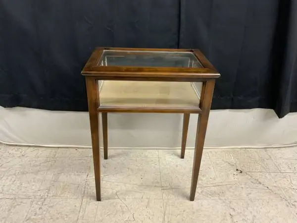 Mahogany display table