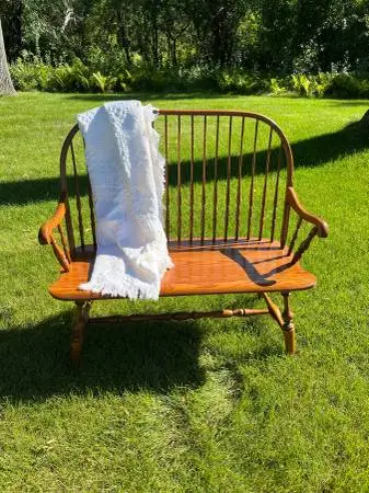 Windsor Oak Bench