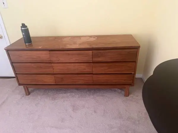 Solid wood 9 drawer dresser with mirror