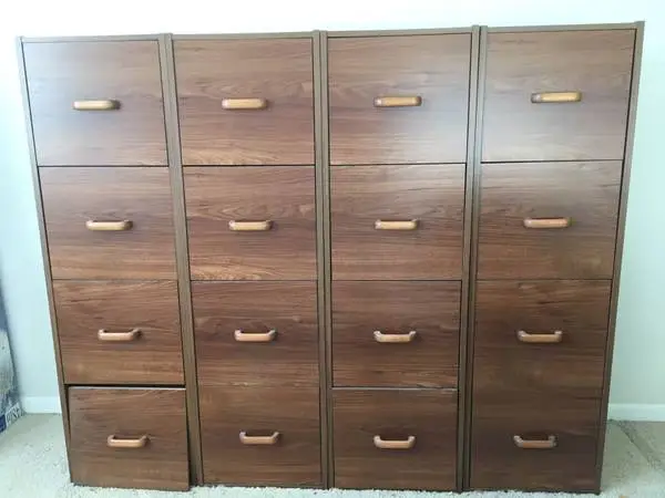 4x Filing Cabinet ($5 each) MUST SELL MOVE OUT