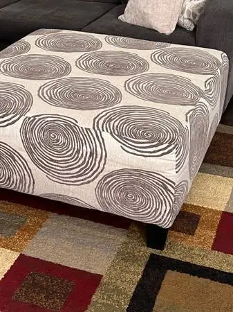 Very Cheap New Beautiful & Elegant Ottoman*Free Delivery*