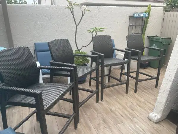 Tropitone EVO barstools