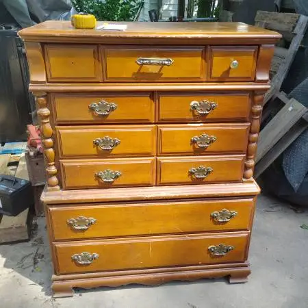 Dresser 5 drawers, real wood, very sturdy, great resto project, $25
