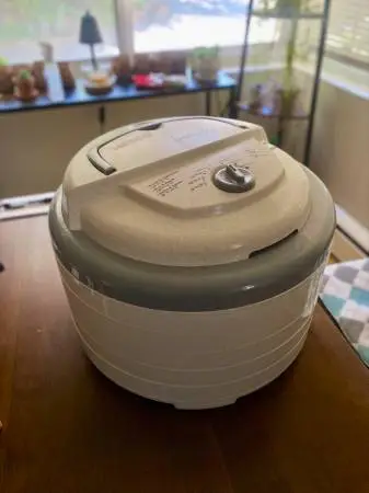 Food Dehydrator - perfect condition