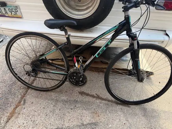 Gt transeo hybrid ladies bike