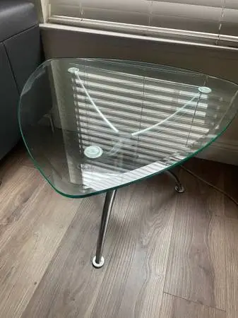 ********Scandenavian coffee table and end tables********