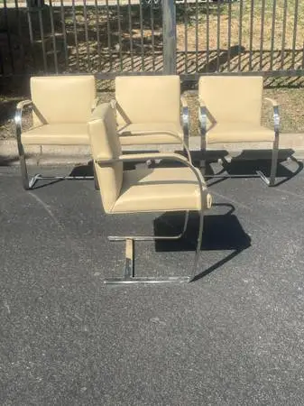4 (flat bar) Brno Chairs