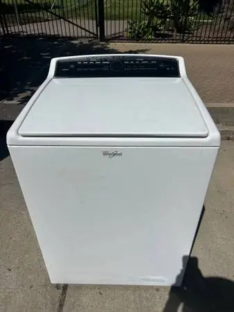 Warranty- free installation and delivery whirlpool cabrio washer