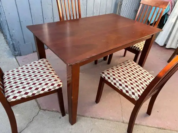 Wood Dining Table and 4 Regular Chairs All Chairs Have New Upholstery