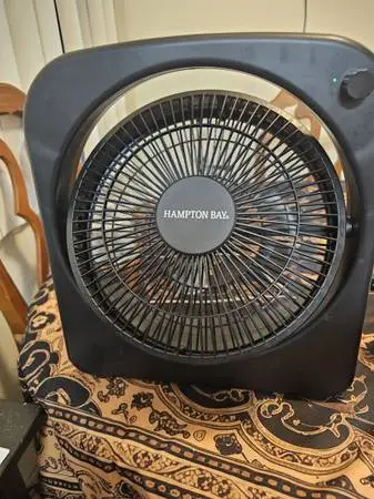 PORTABLE COOLING FAN BY HAMPTON BAY WITH USB CABLE