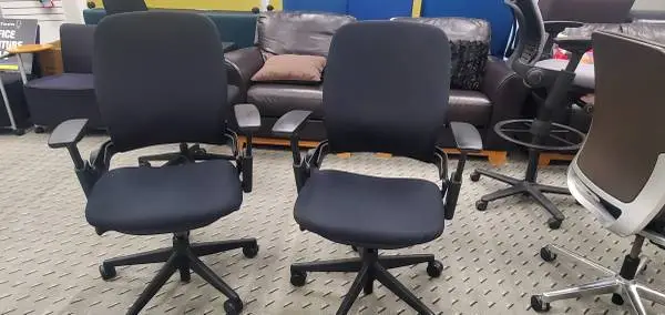 Steelcase Leap v2 Ergonomic fully loaded office chairs (LIKE NEW)