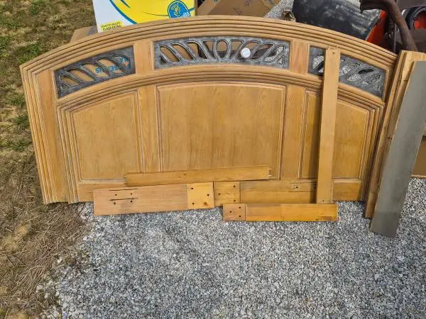 Queen bed