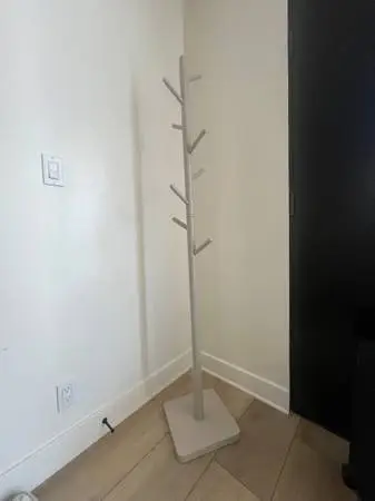 VASAGLE Solid Wood Coat Rack