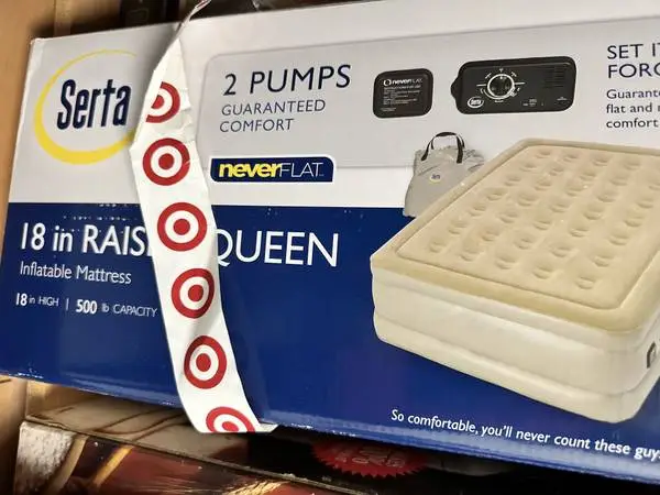 Queen Sized Inflatable Bed