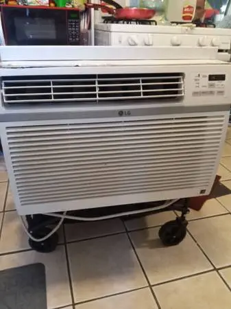 AIR CONDITIONER/WINDOW MOUNT