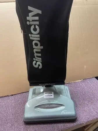 Simplicity Freedom Vacuum