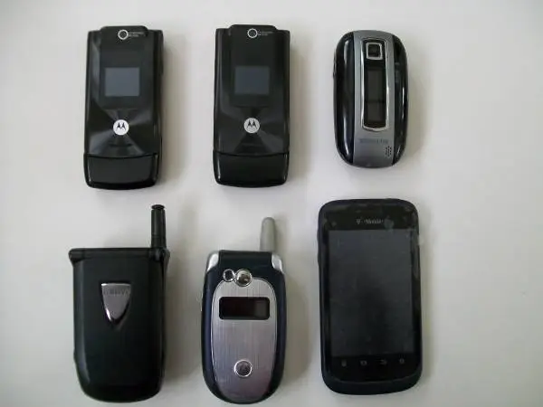 ALL UNLOCKED Older Cell Phones / All working