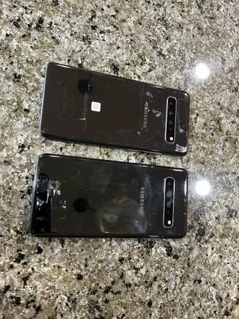 Samsung s105G 256gb unlocked EACH