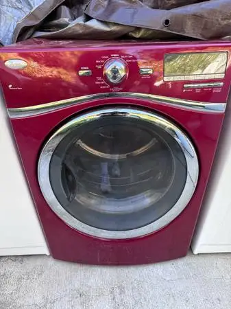 WHIRLPOOL Duet 7.4cf GAS Dryer RED