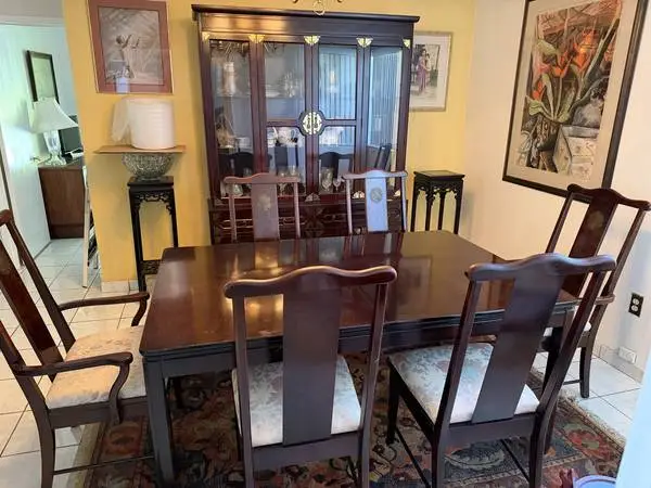 Dining room set