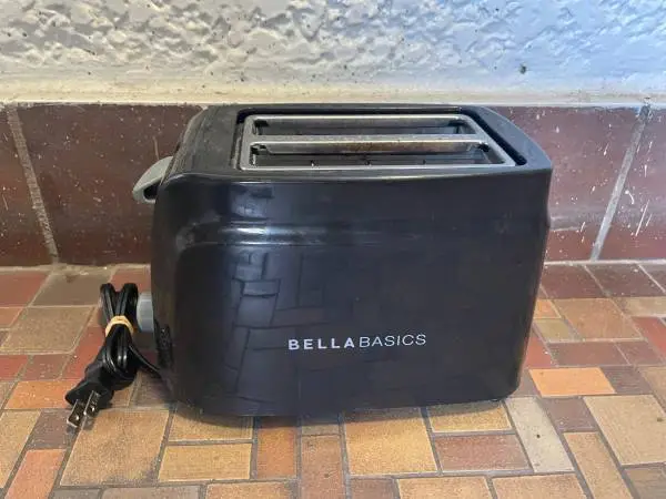 Bella 2 Slot Slice Loaf Bread Bagel Electric Toaster Toasting Machine