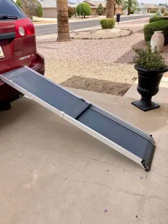 Solvit Telescoping Pet Ramp