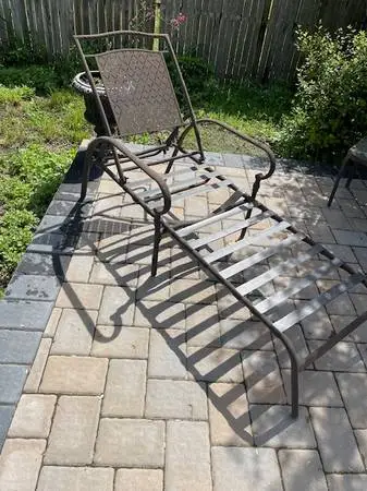 Bronze finished patio chaise lounge