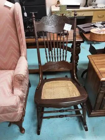 Wood Rocker 1225 W