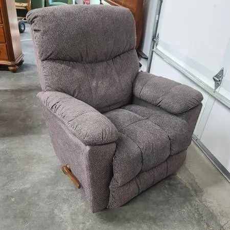 Comfortable LazyBoy Rocker Recliner