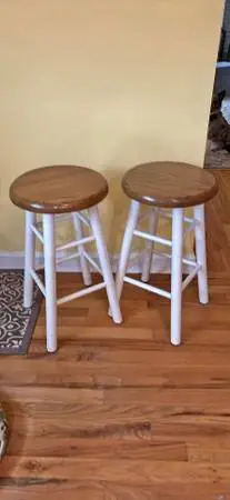 NEW! VA. HOUSE Counter Stool Set of 2, Natural and White