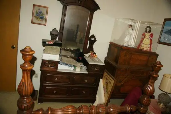 Vintage Empire Dresser
