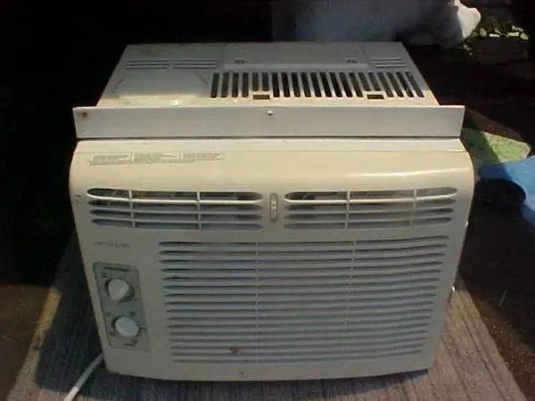 AIR CONDITIONER FRIGIDAIRE 5000 BTU