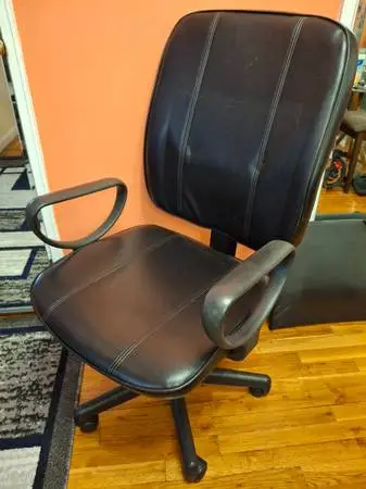Ashley Faux Leather Office Desk Chair - Make a Reasonable Offer!