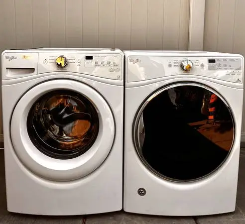 WHIRLPOOL FRONT LOAD WASHER AND STACKABLE STEAM ELECTRIC DRYER SET