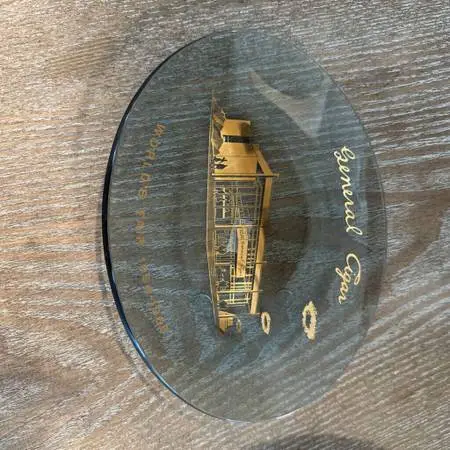 General Cigar Worlds Fair Plate- 1964-1965- 6.5X8.5X1