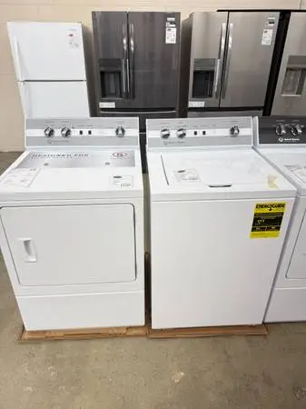 GSGV- NEW SPEED QUEEN TR5/DR5 WASHER AND DRYER SET W/ 5 YEAR WARRANTY