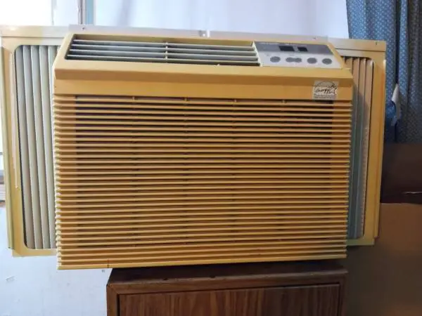 Sharp Comfort Touch AE S60EX 6200 BTU Air Conditioner