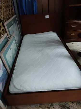 Twin Bed With Mattress