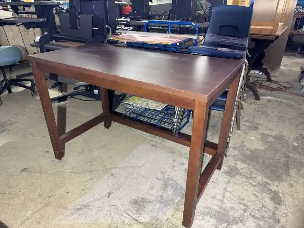 Small Modern Desk