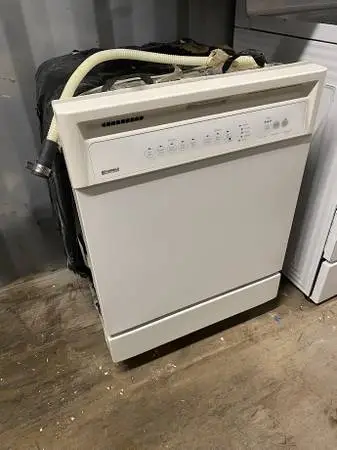 White Kenmore Dishwasher Model #15752000 Used Good Condition