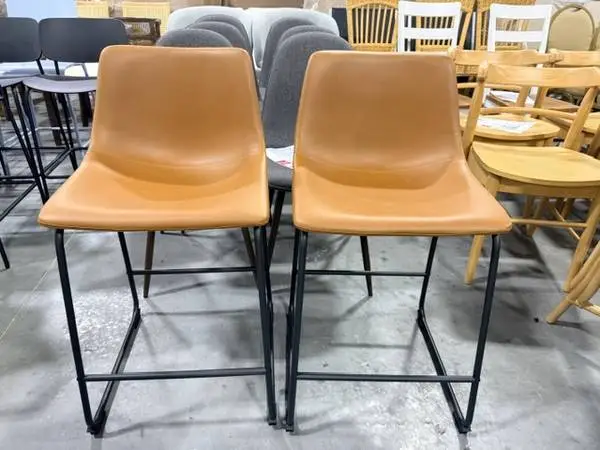 Wasatch 24Whiskey Brown Counter Height Bar Stool (Set Of 2)