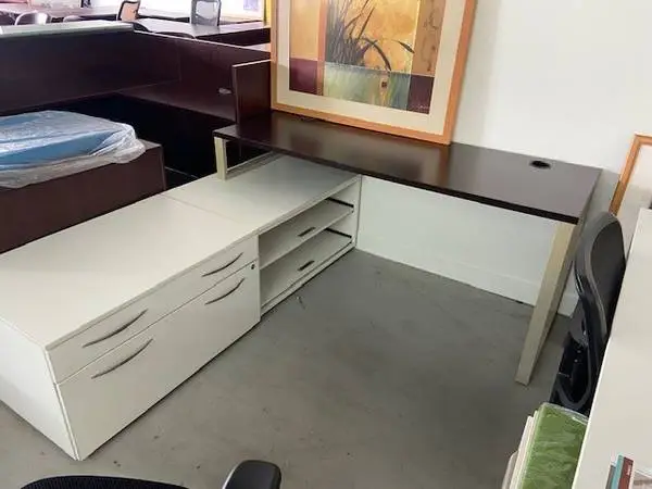 DESK L SHAPE MODERN 6X6 NEW!SALE!!