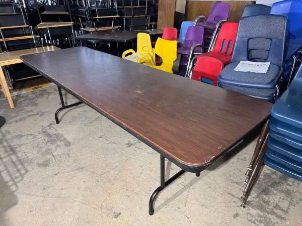 8 Ft Folding Table