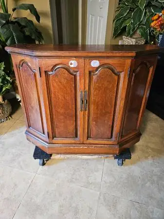 Console table